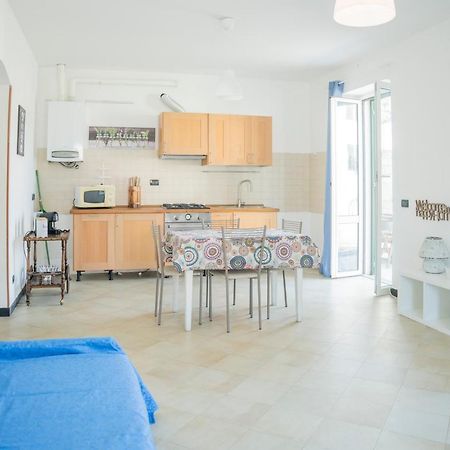 شقة 047 - Casa Le Grigue, 6 Posti Letto A 10 Minuti Dal Mare سيستري ليفانتي المظهر الخارجي الصورة