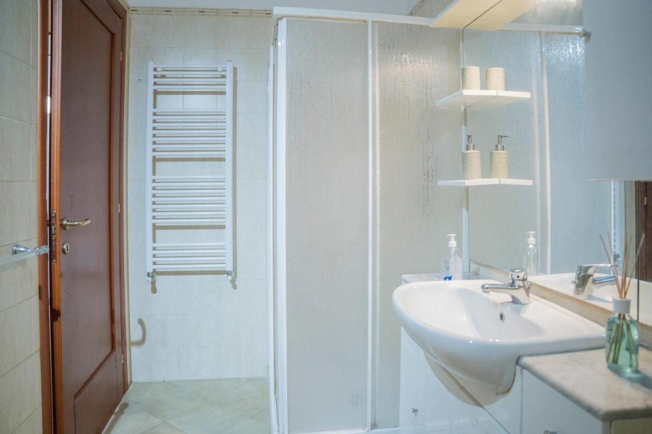 شقة 047 - Casa Le Grigue, 6 Posti Letto A 10 Minuti Dal Mare سيستري ليفانتي المظهر الخارجي الصورة